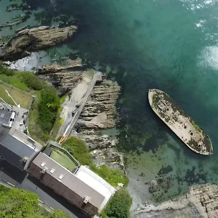 Holiday home Cliff Getaway - Sea Access With Private Pier Glandore