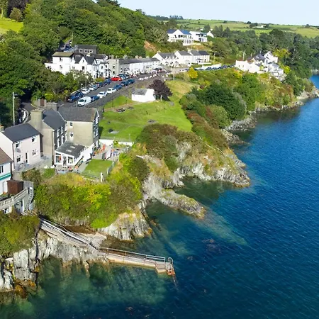 Cliff Getaway - Sea Access With Private Pier Dom wakacyjny *