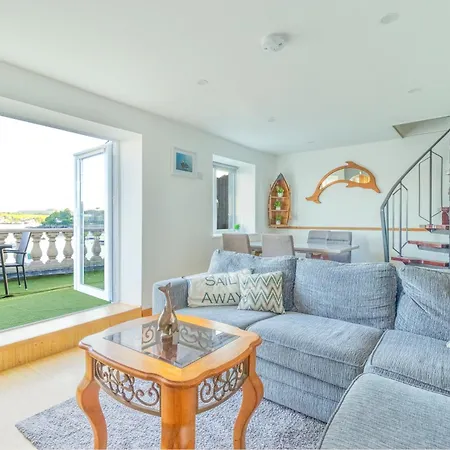 Cliff Getaway - Sea Access With Private Pier * Glandore