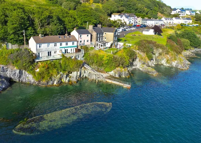 Cliff Getaway - Sea Access With Private Pier Hébergement de vacances *